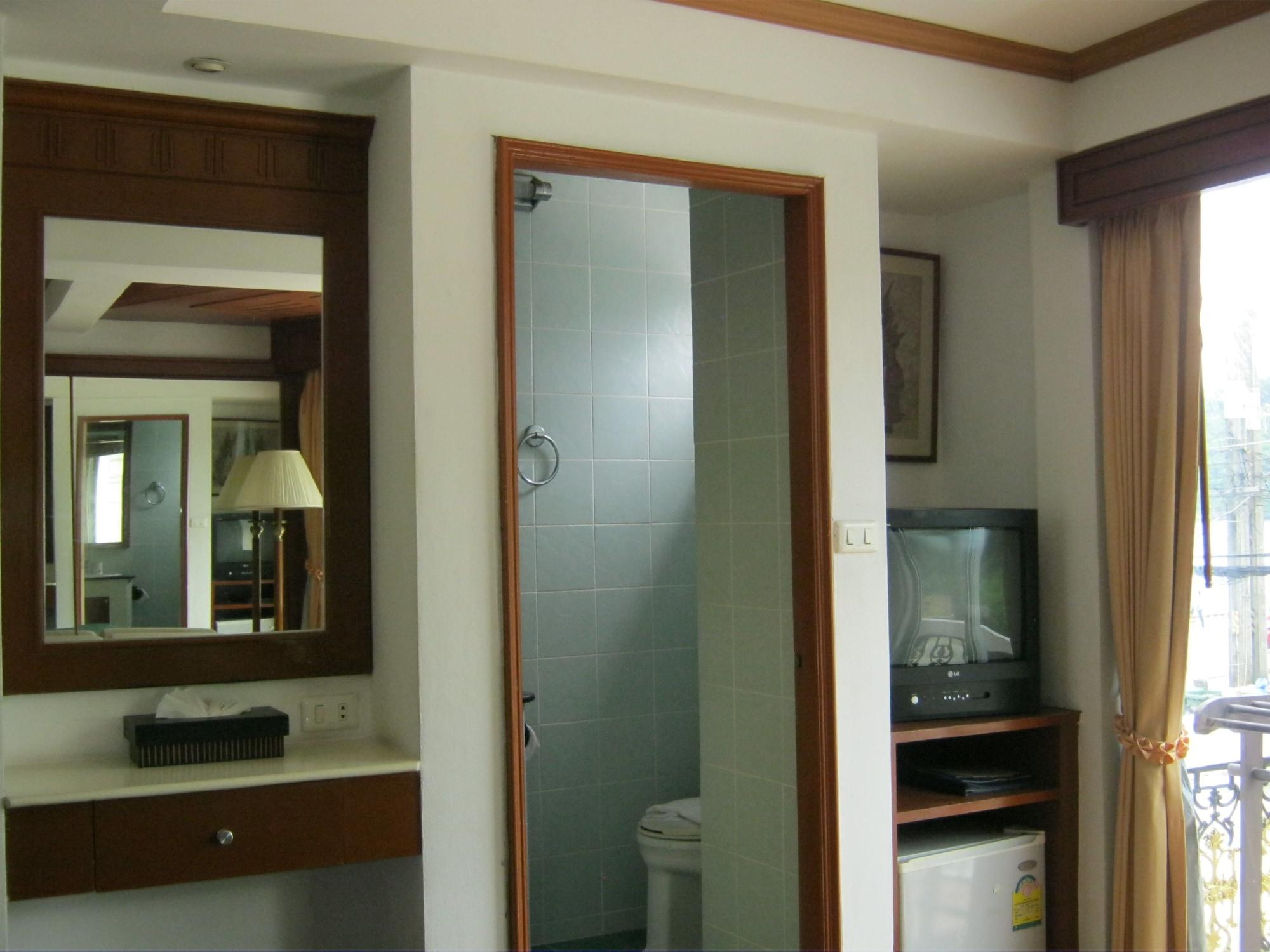 The Orchid Hotel Kalim Bay Patong Extérieur photo