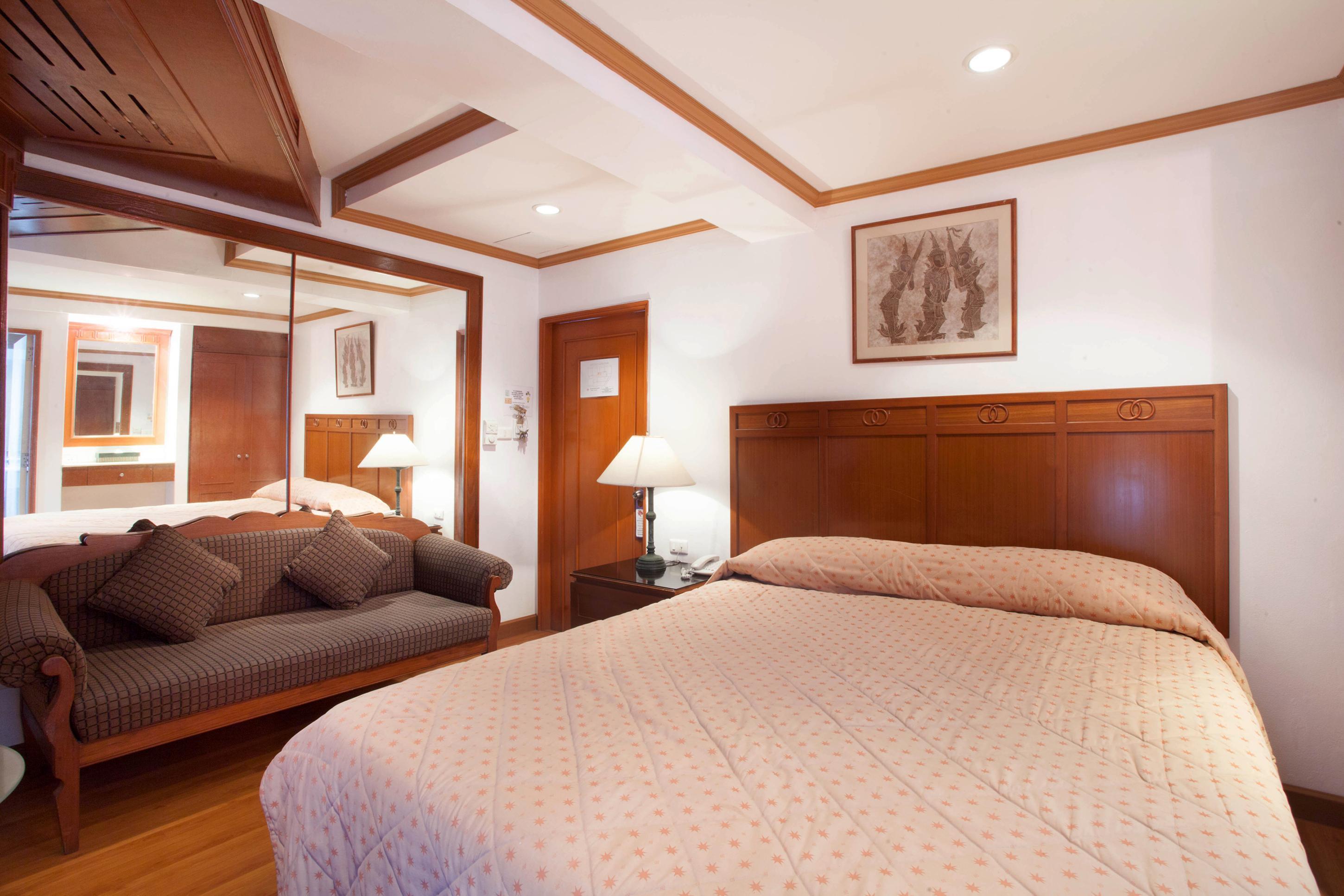 The Orchid Hotel Kalim Bay Patong Extérieur photo