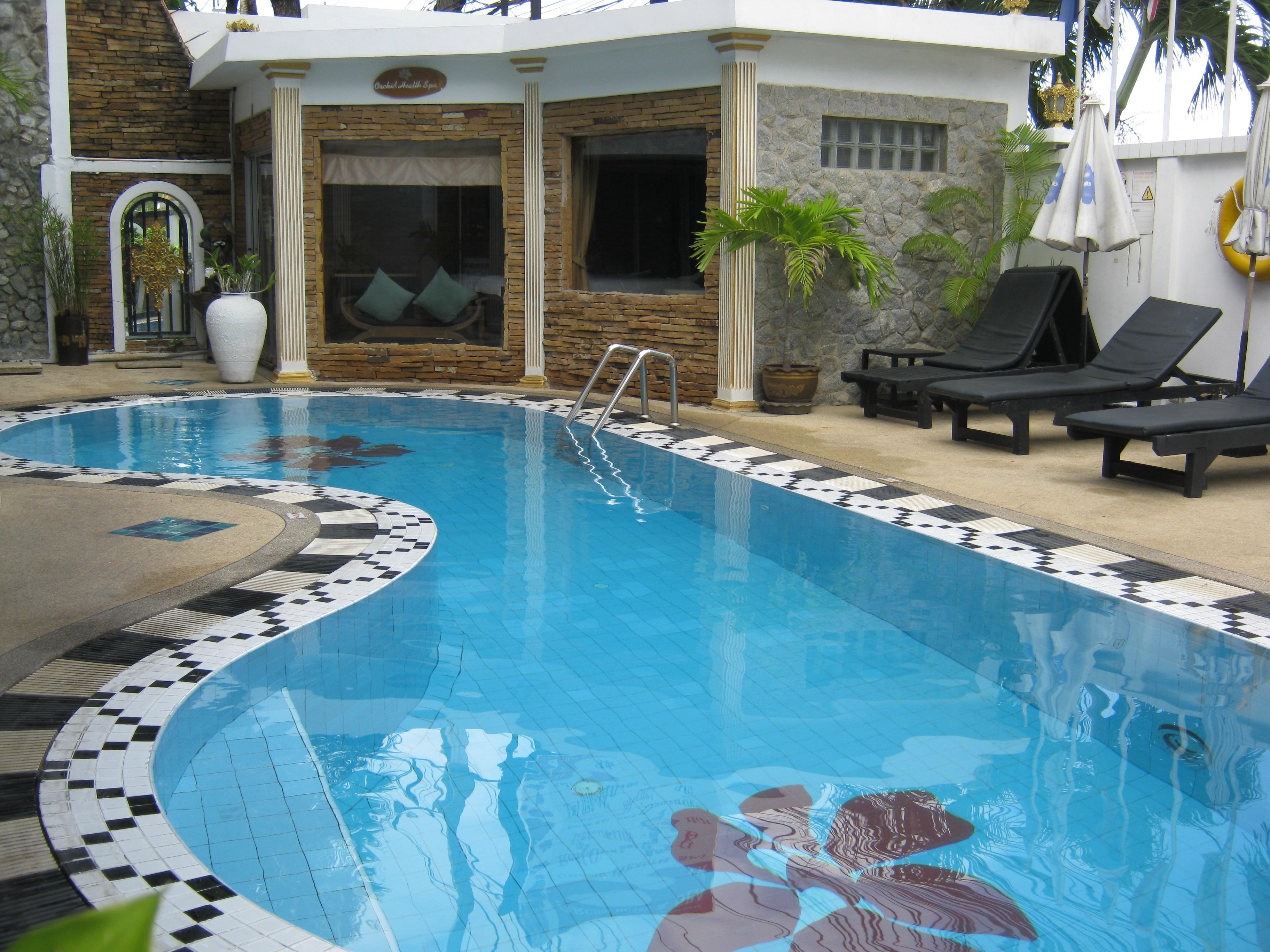 The Orchid Hotel Kalim Bay Patong Extérieur photo