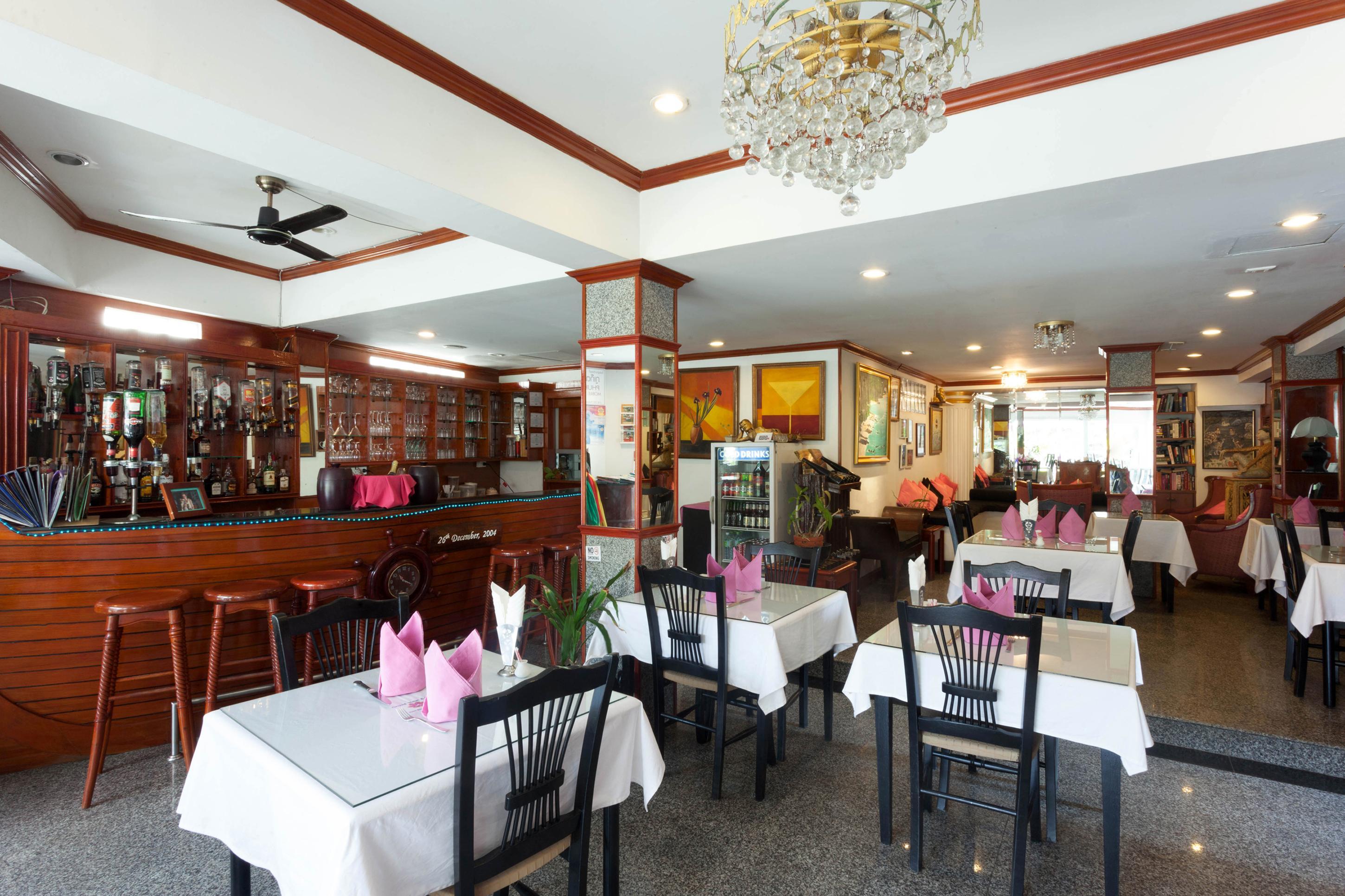 The Orchid Hotel Kalim Bay Patong Extérieur photo