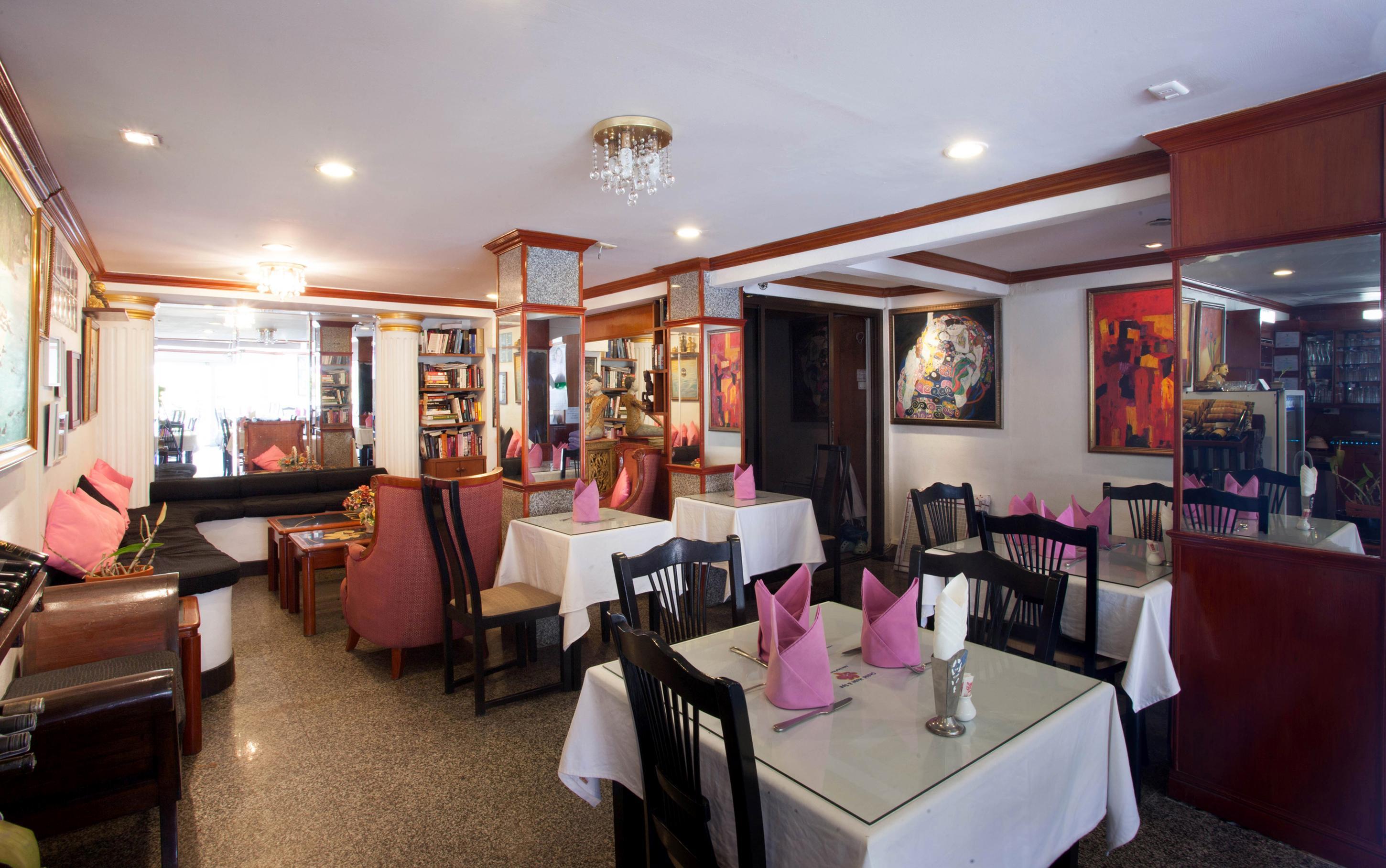 The Orchid Hotel Kalim Bay Patong Extérieur photo